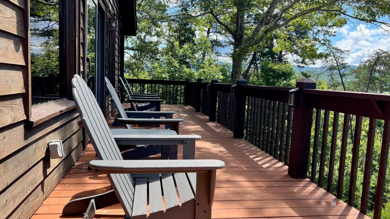 Mistletoe Cabin- Private Cabin W Views, Hottub, Pet Friendly Мърфи Екстериор снимка