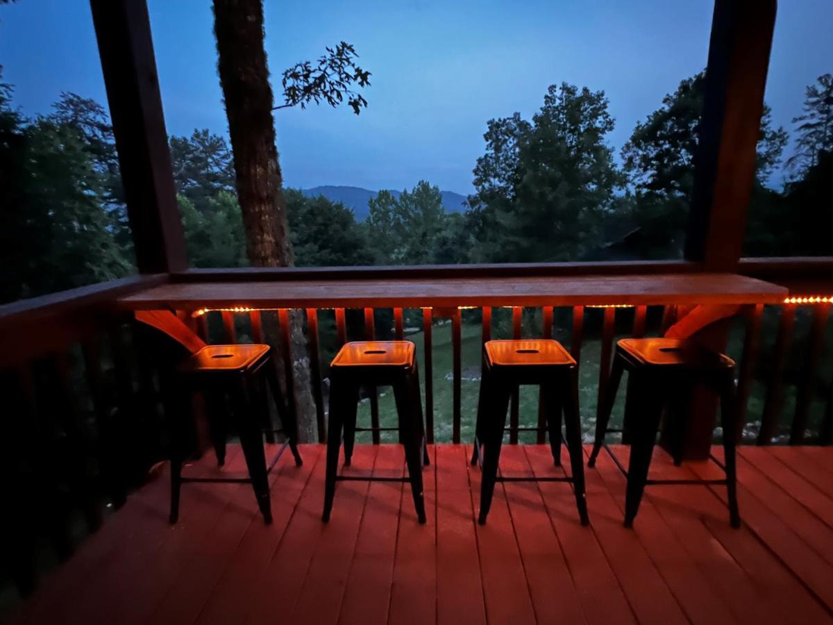 Mistletoe Cabin- Private Cabin W Views, Hottub, Pet Friendly Мърфи Екстериор снимка